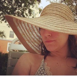 Oversized Floppy Hat